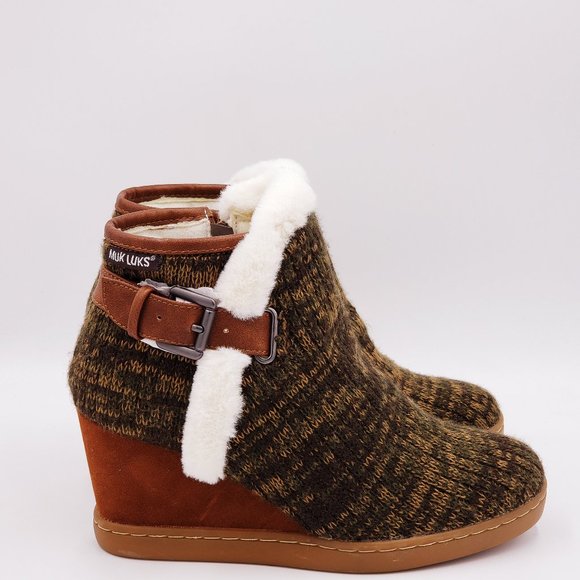 Muk luk Wedge Booties A435 - Picture 1 of 6